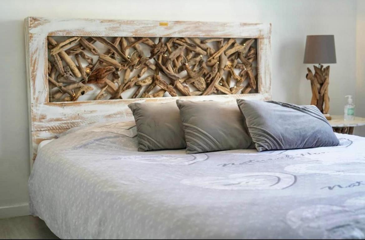 La Maison Du Bois Flotte Булон сюр Мер Екстериор снимка